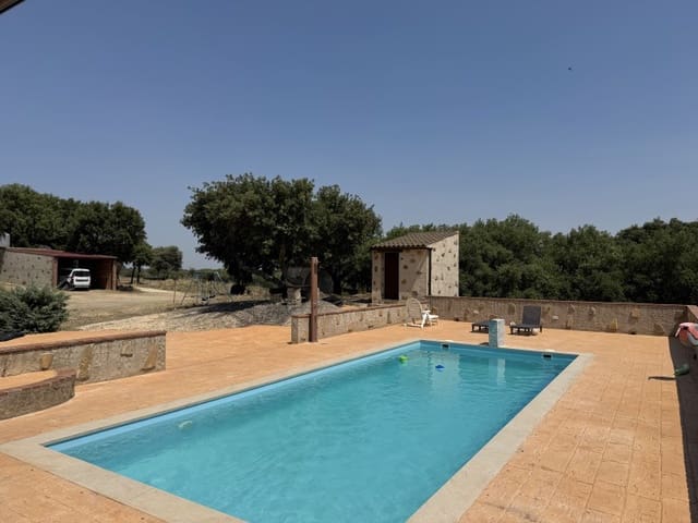 2 soverom Finca/Herregård til salgs i San Vicente de Alcántara med svømmebasseng garasje - € 238 000 (Ref: 9643343)