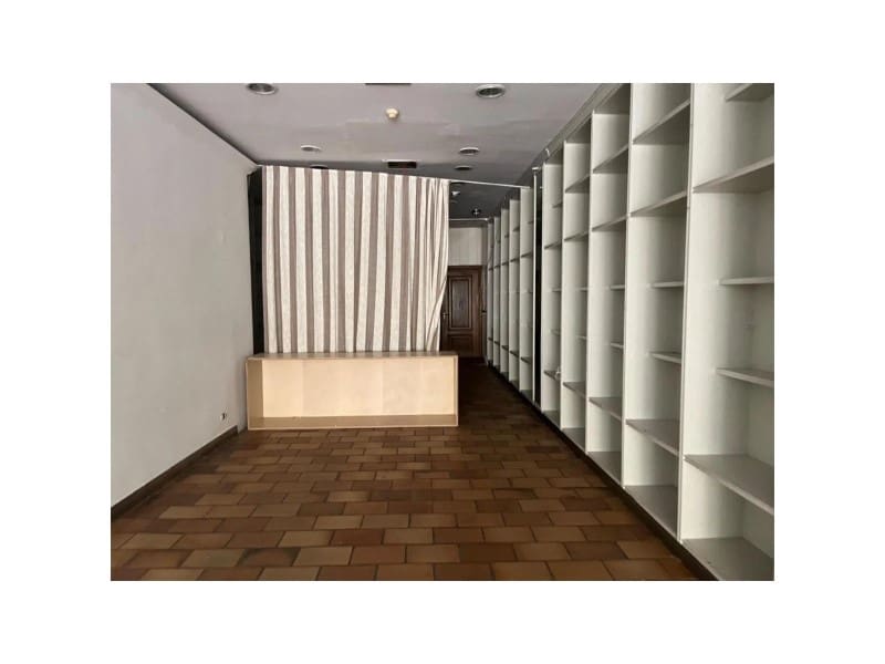 Local Comercial en Badajoz ciudad en venta - 150.000 € (Ref: 9643344)