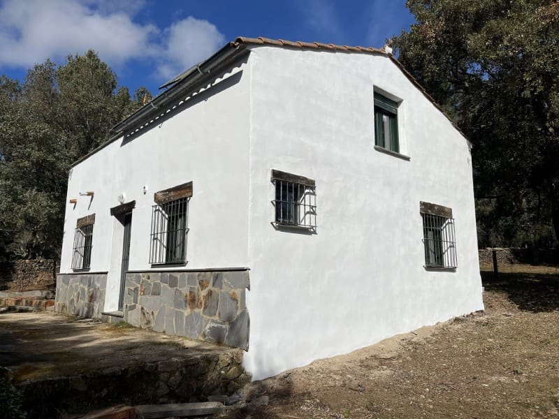 Finca/Casa Rural de 1 habitación en Valencia de Alcántara en venta - 279.000 € (Ref: 9643347)