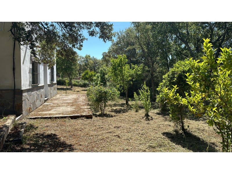 Finca/Casa Rural de 1 habitación en Valencia de Alcántara en venta - 279.000 € (Ref: 9643347)