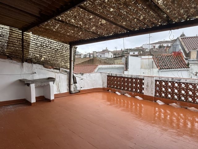 Casa de 3 habitaciones en San Vicente de Alcántara en alquiler - 360 € (Ref: 9643349)