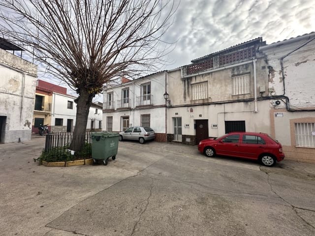 Casa de 3 habitaciones en San Vicente de Alcántara en alquiler - 360 € (Ref: 9643349)