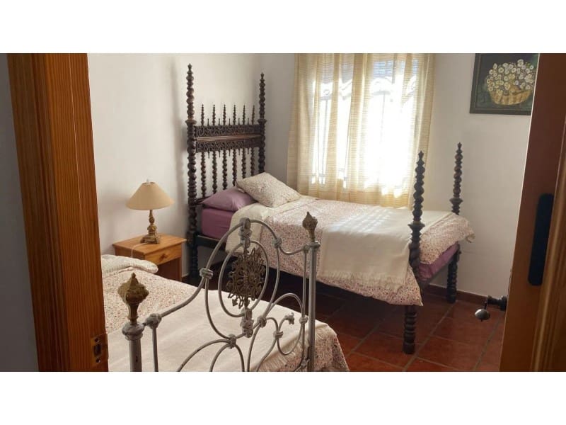 3 sypialnia Finka/Dom wiejski do wynajęcia w La Codosera - 690 € (Ref: 9643350)