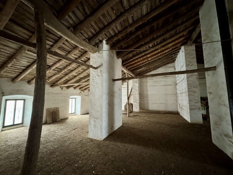 6 makuuhuone Huvila myytävänä paikassa Fuente de Cantos mukana 
autotalli - 149 000 € (Ref: 9643351)