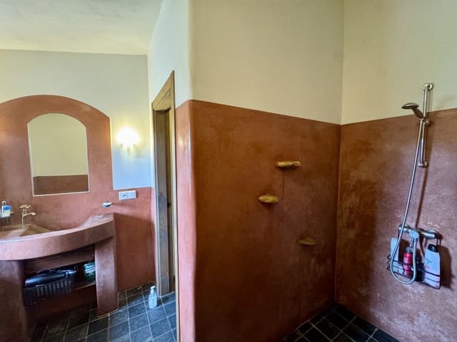 2 soverom Finca/Herregård til salgs i Valencia de Alcántara - € 245 000 (Ref: 9670327)