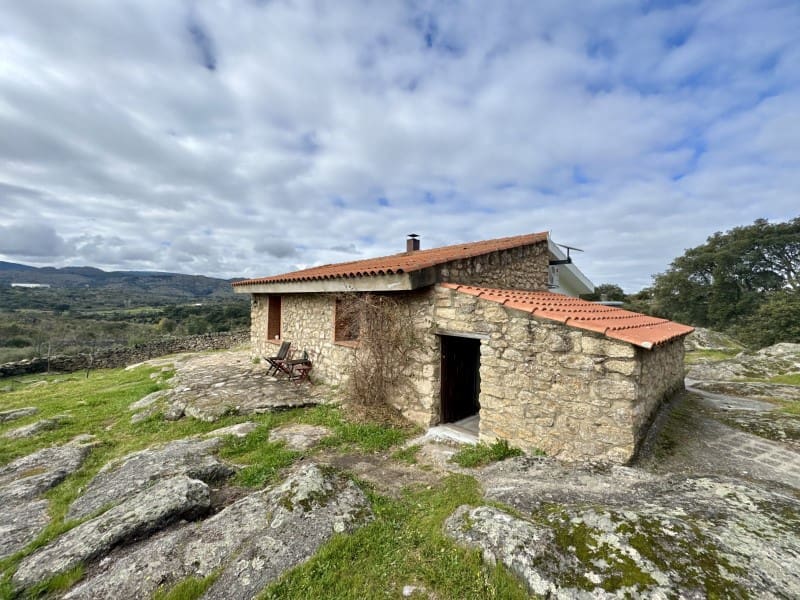 2 Zimmer Finca/Landgut zu verkaufen in Valencia de Alcantara - 265.000 € (Ref: 9670327)