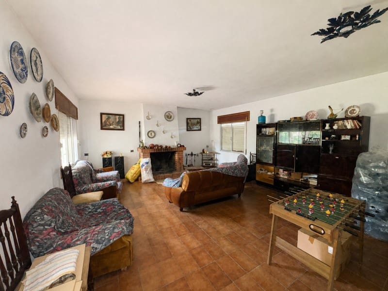 3 bedroom Finca/Country House for sale in Valencia de Alcantara - € 260,000 (Ref: 9828884)