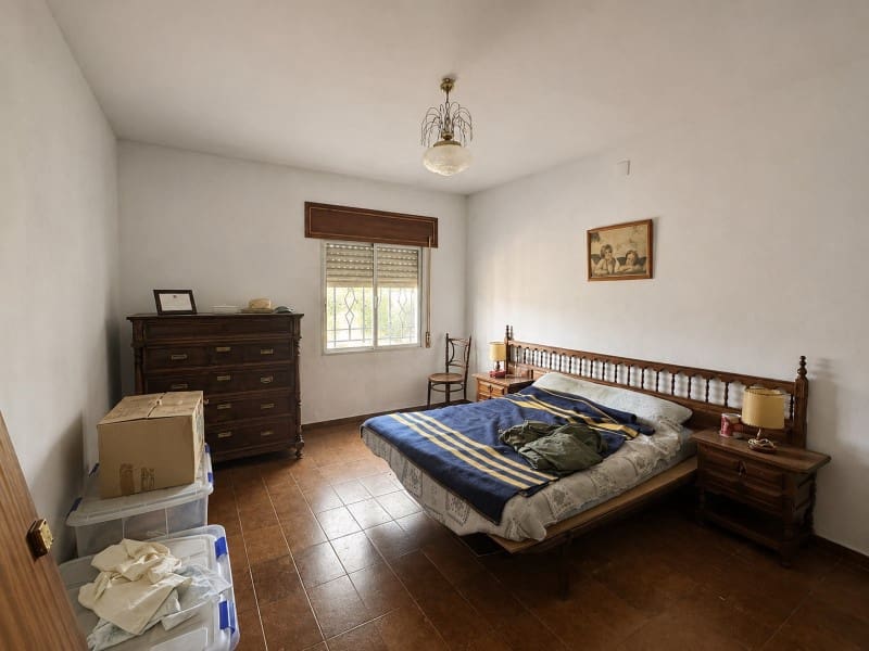 3 bedroom Finca/Country House for sale in Valencia de Alcantara - € 260,000 (Ref: 9828884)