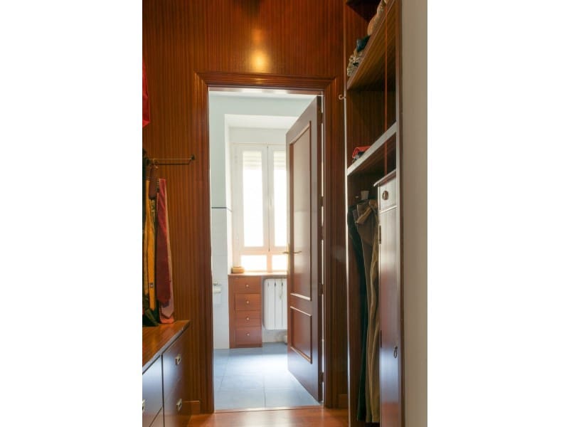 5 bedroom Flat for sale in Badajoz city - € 329,000 (Ref: 9842795)