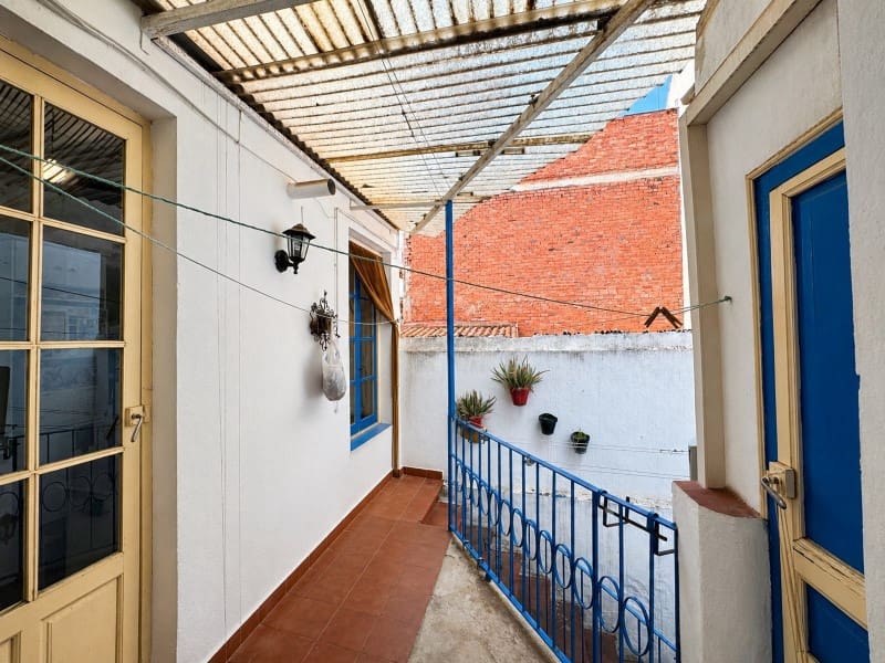 5 bedroom Flat for sale in Badajoz city - € 329,000 (Ref: 9842795)