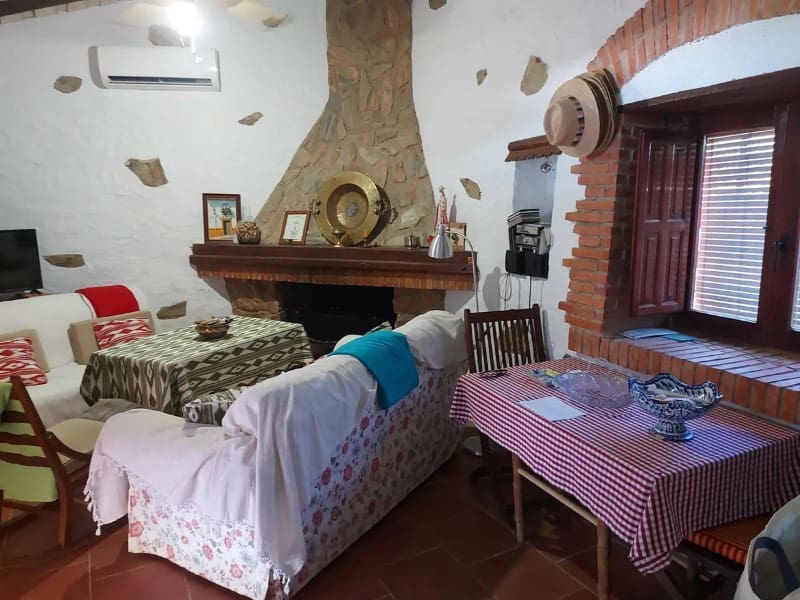 Finca/Casa Rural de 2 habitaciones en San Vicente de Alcántara en venta - 89.900 € (Ref: 9851050)