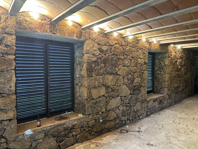 2 makuuhuone Huvila vuokrattavana paikassa Valencia de Alcantara mukana uima-altaan 
autotalli - 950 € (Ref: 9890032)