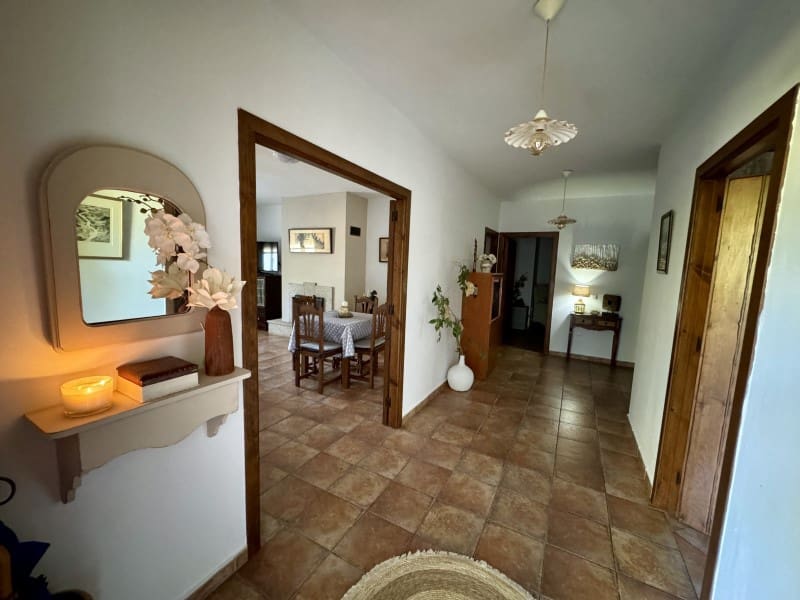 Finca/Casa Rural de 7 habitaciones en Valencia de Alcántara en venta - 490.000 € (Ref: 9945397)
