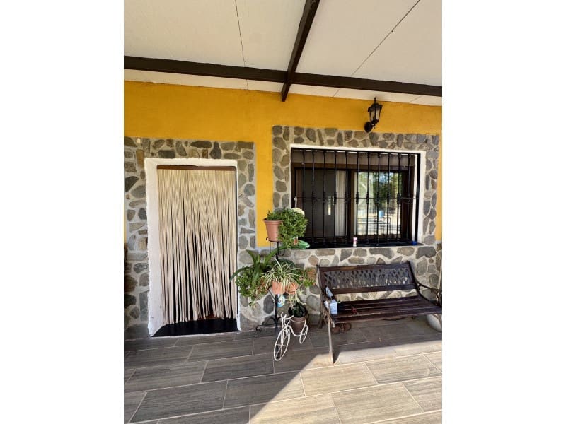 Finca/Casa Rural de 3 habitaciones en San Vicente de Alcántara en venta con piscina - 165.000 € (Ref: 9998447)