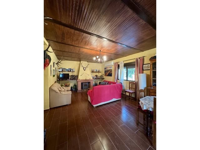 Finca/Casa Rural de 3 habitaciones en San Vicente de Alcántara en venta con piscina - 165.000 € (Ref: 9998447)