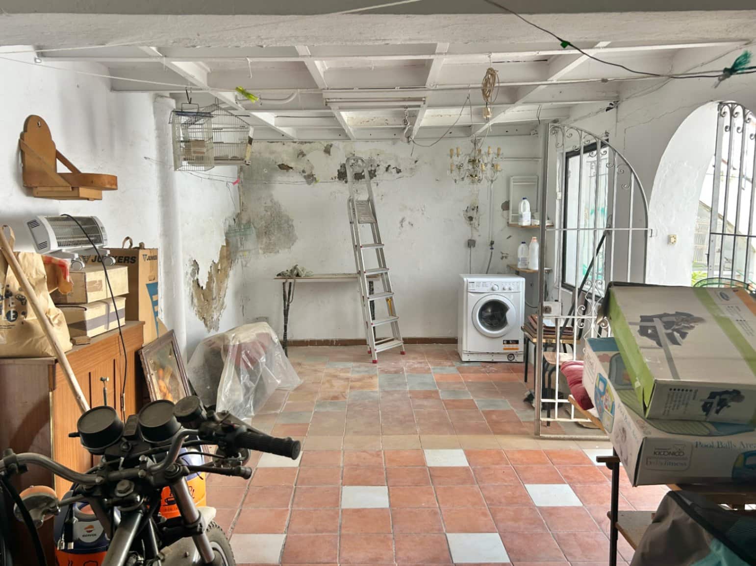 Pareado de 4 habitaciones en Málaga ciudad en venta con garaje - 385.000 € (Ref: 10001024)