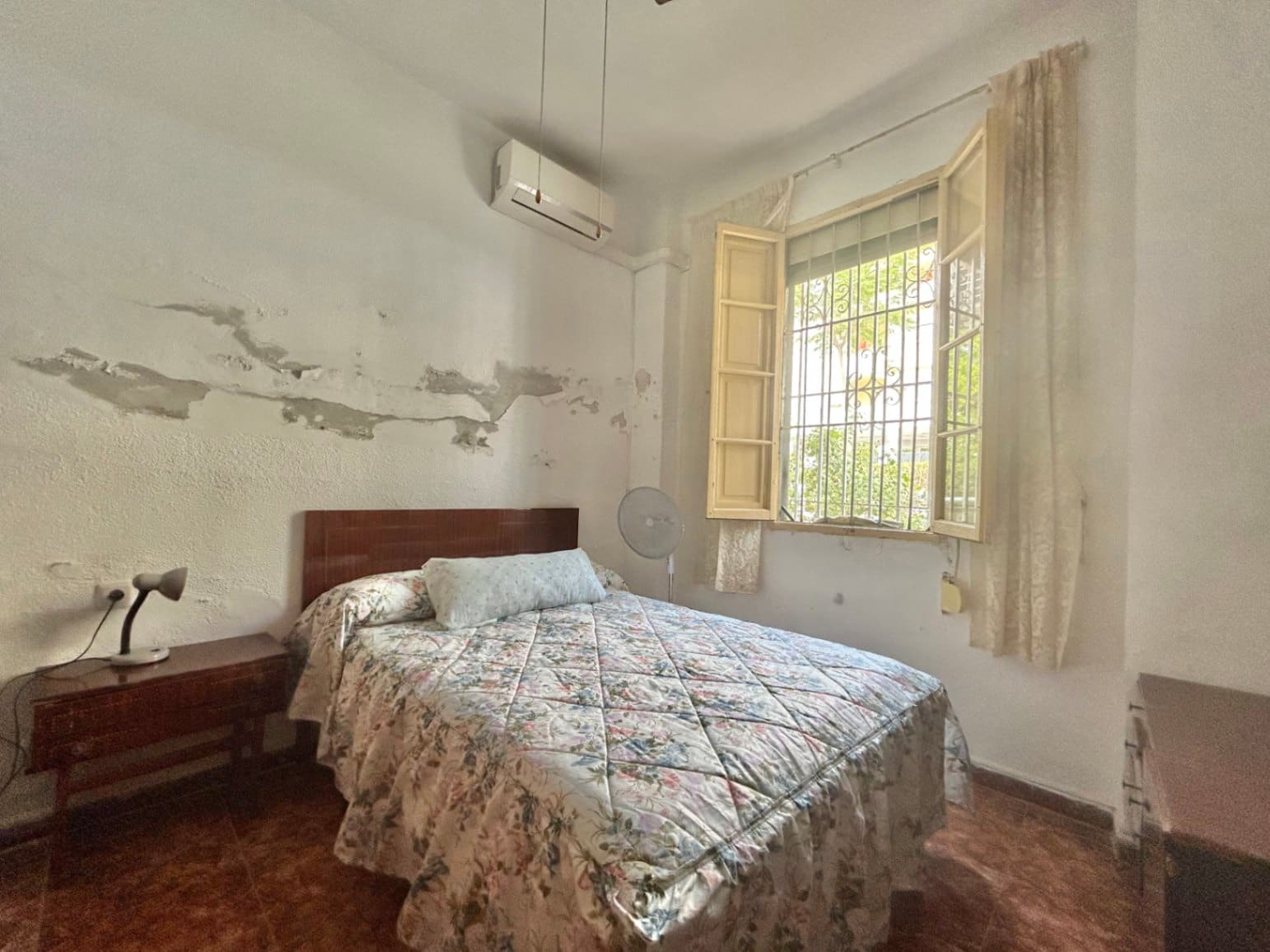 Pareado de 4 habitaciones en Málaga ciudad en venta con garaje - 385.000 € (Ref: 10001024)