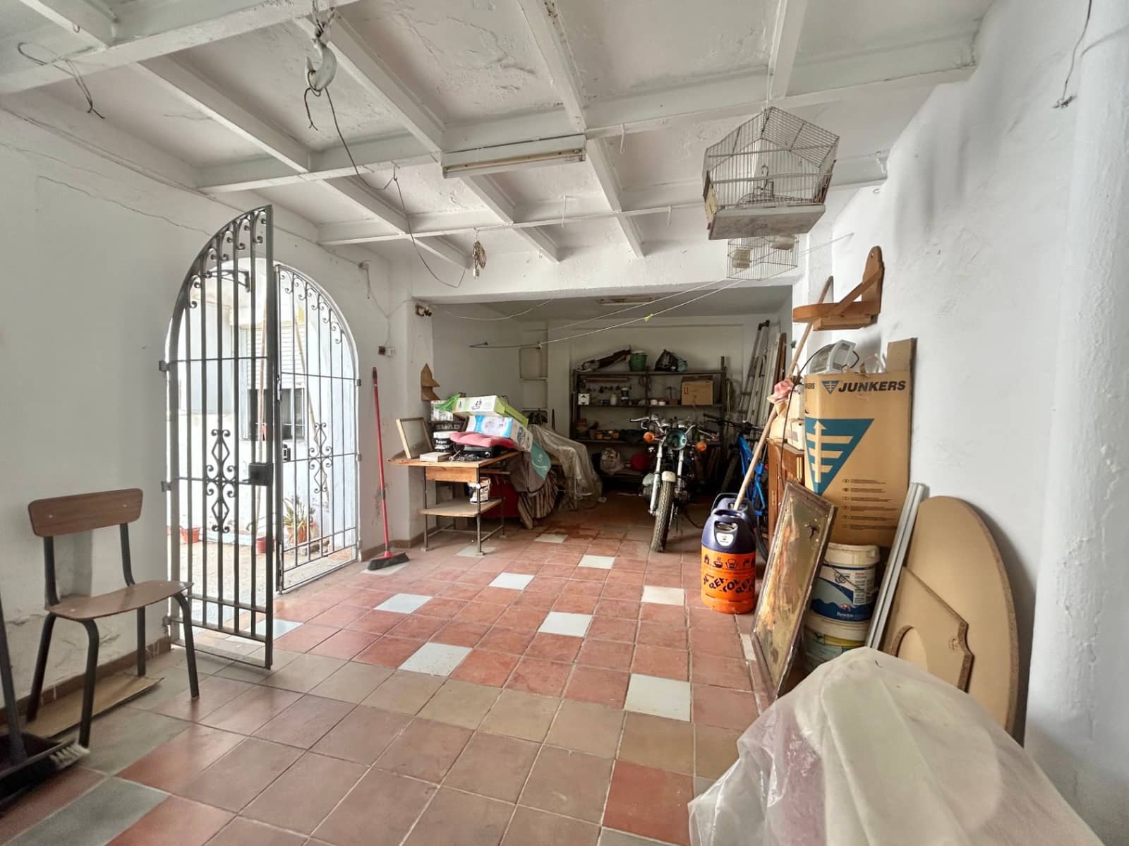 Pareado de 4 habitaciones en Málaga ciudad en venta con garaje - 385.000 € (Ref: 10001024)