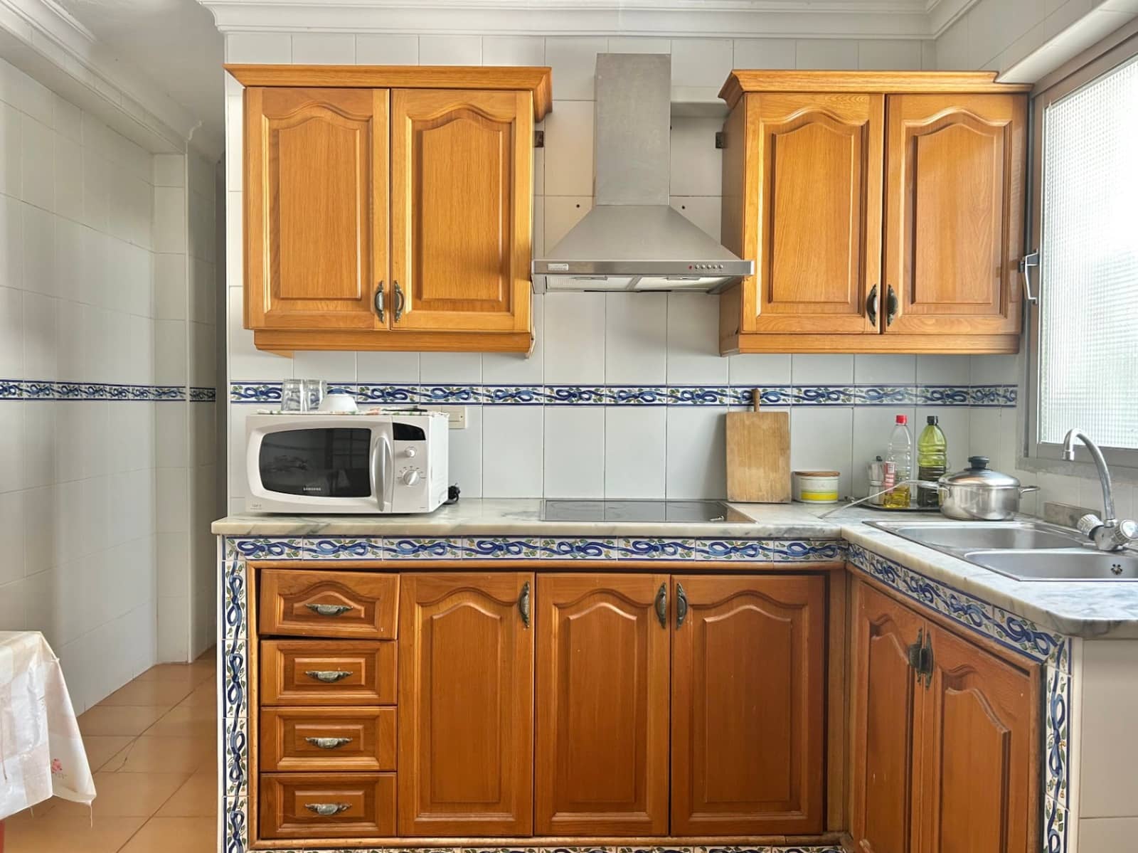 Pareado de 4 habitaciones en Málaga ciudad en venta con garaje - 385.000 € (Ref: 10001024)