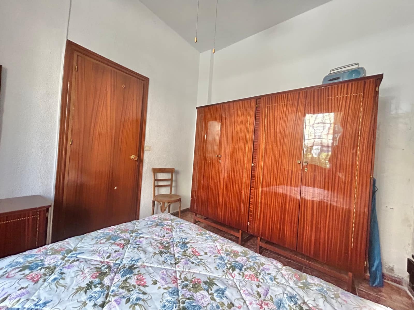 Pareado de 4 habitaciones en Málaga ciudad en venta con garaje - 385.000 € (Ref: 10001024)