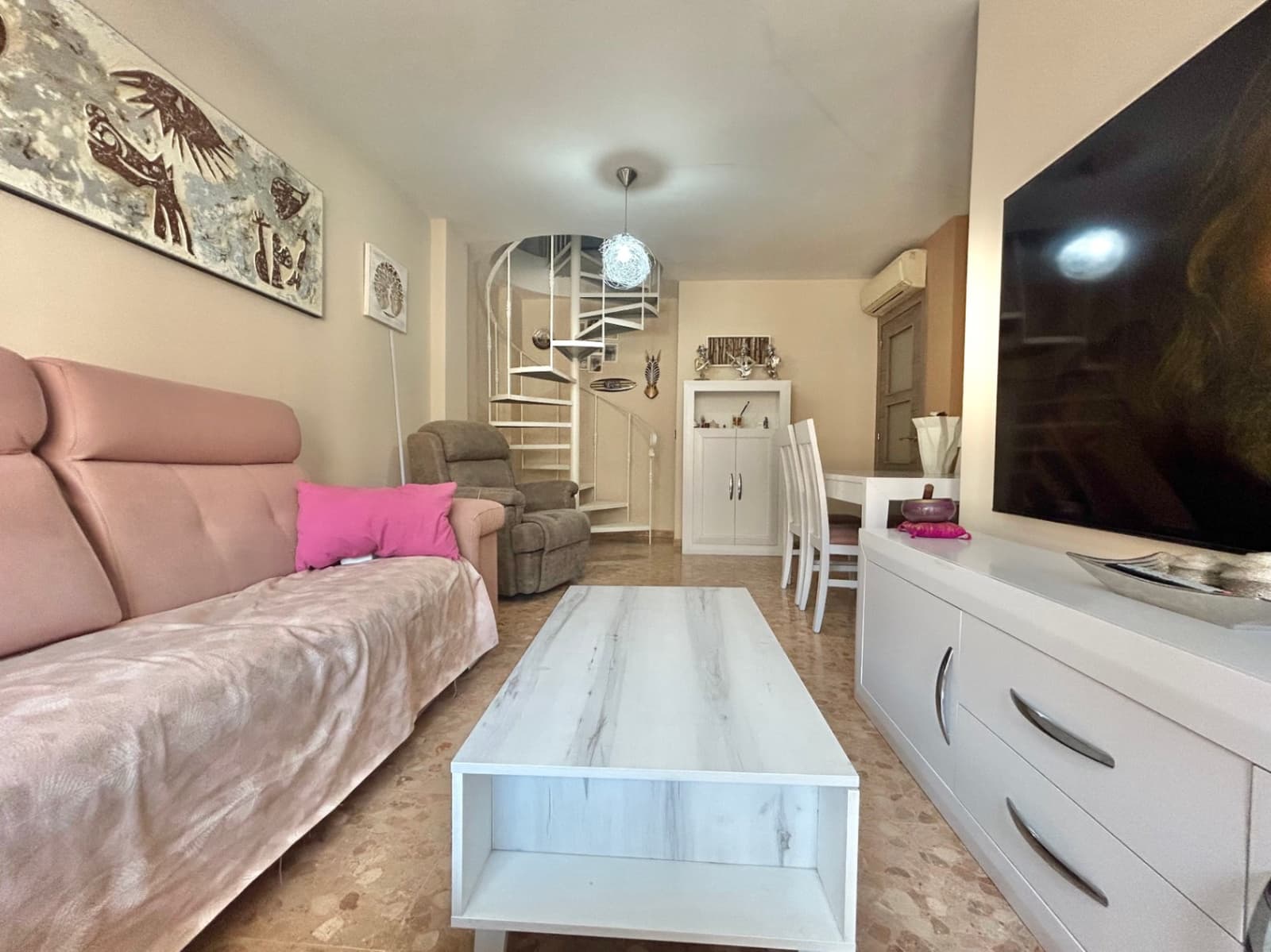 4 bedroom Penthouse for sale in Malaga city with garage - € 415,000 (Ref: 10014316)