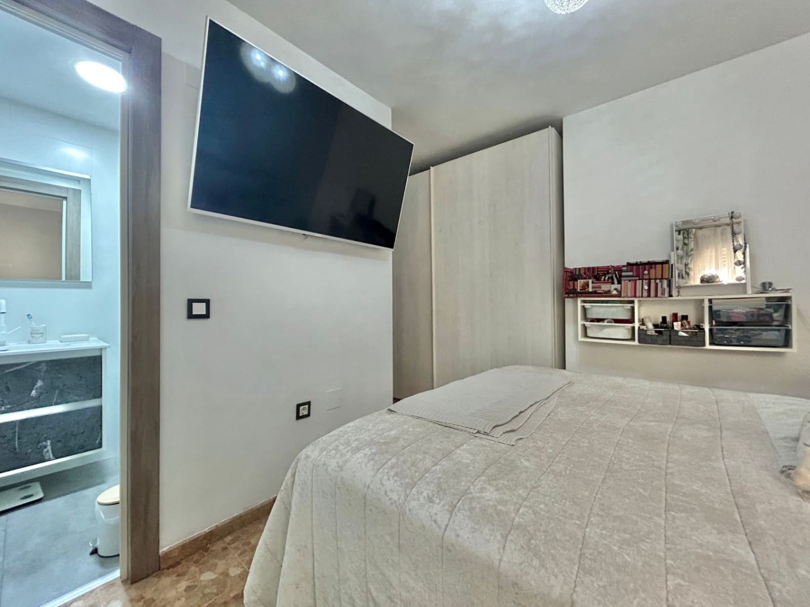 4 bedroom Penthouse for sale in Malaga city with garage - € 415,000 (Ref: 10014316)