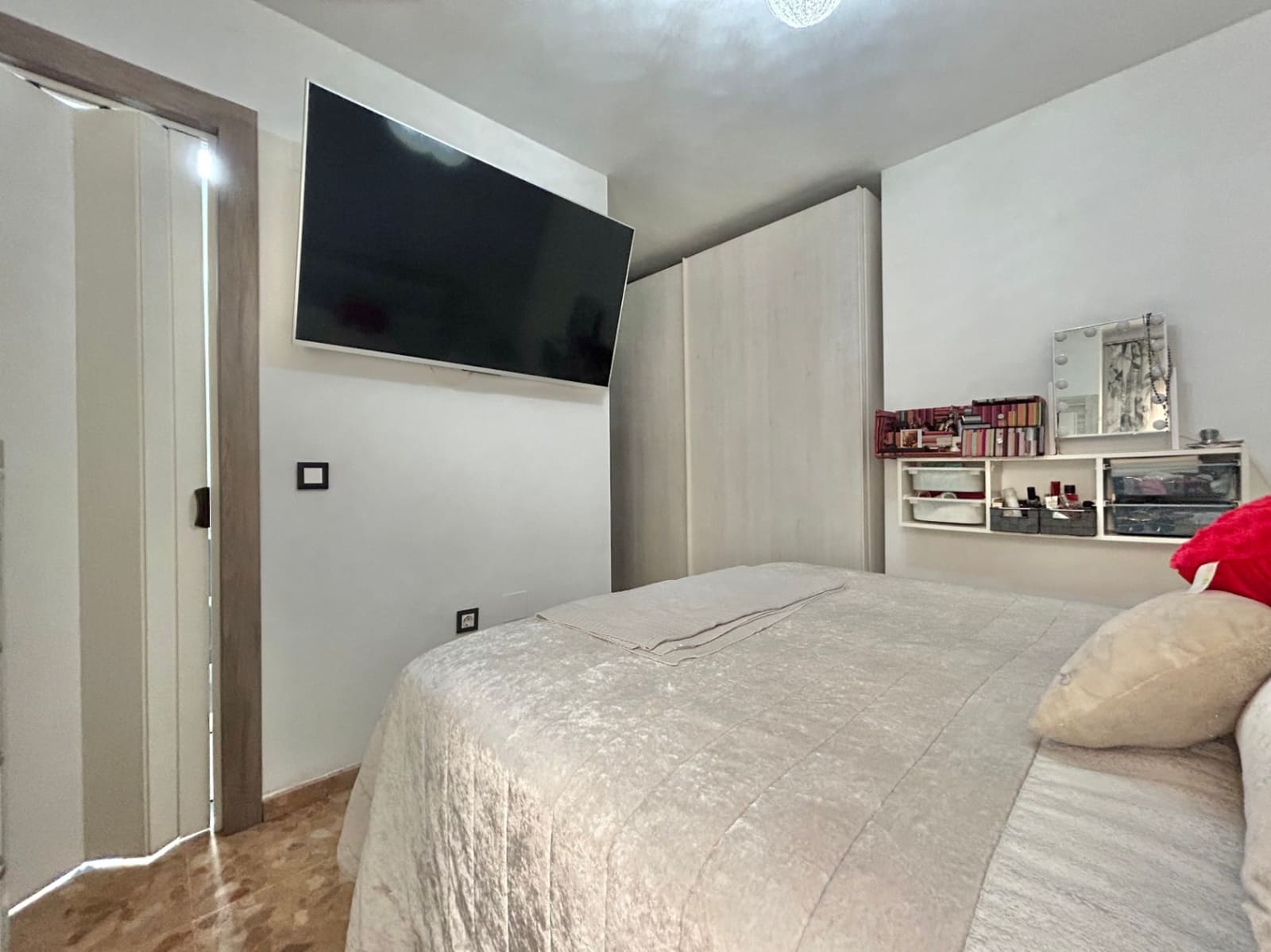 4 bedroom Penthouse for sale in Malaga city with garage - € 415,000 (Ref: 10014316)