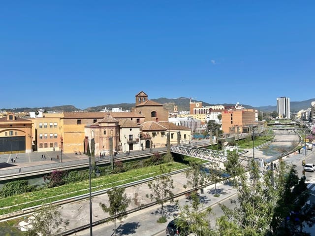 3 makuuhuone Huoneisto myytävänä paikassa Centro Historico, Málaga kaupunki mukana 
autotalli - 575 000 € (Ref: 10034371)