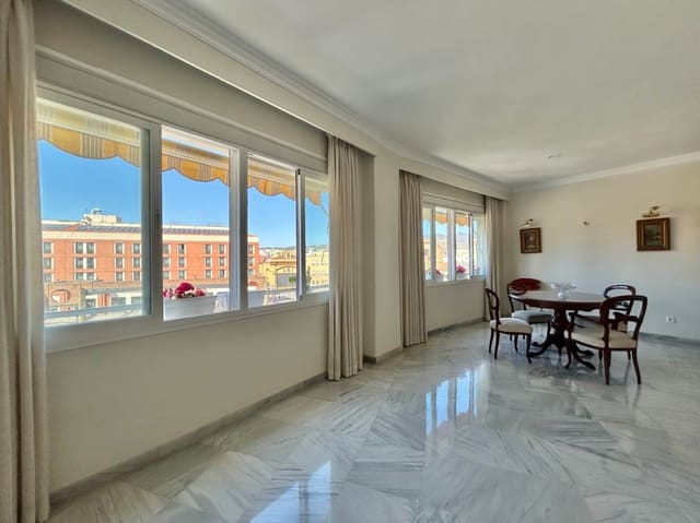 3 makuuhuone Huoneisto myytävänä paikassa Centro Historico, Málaga kaupunki mukana 
autotalli - 575 000 € (Ref: 10034371)