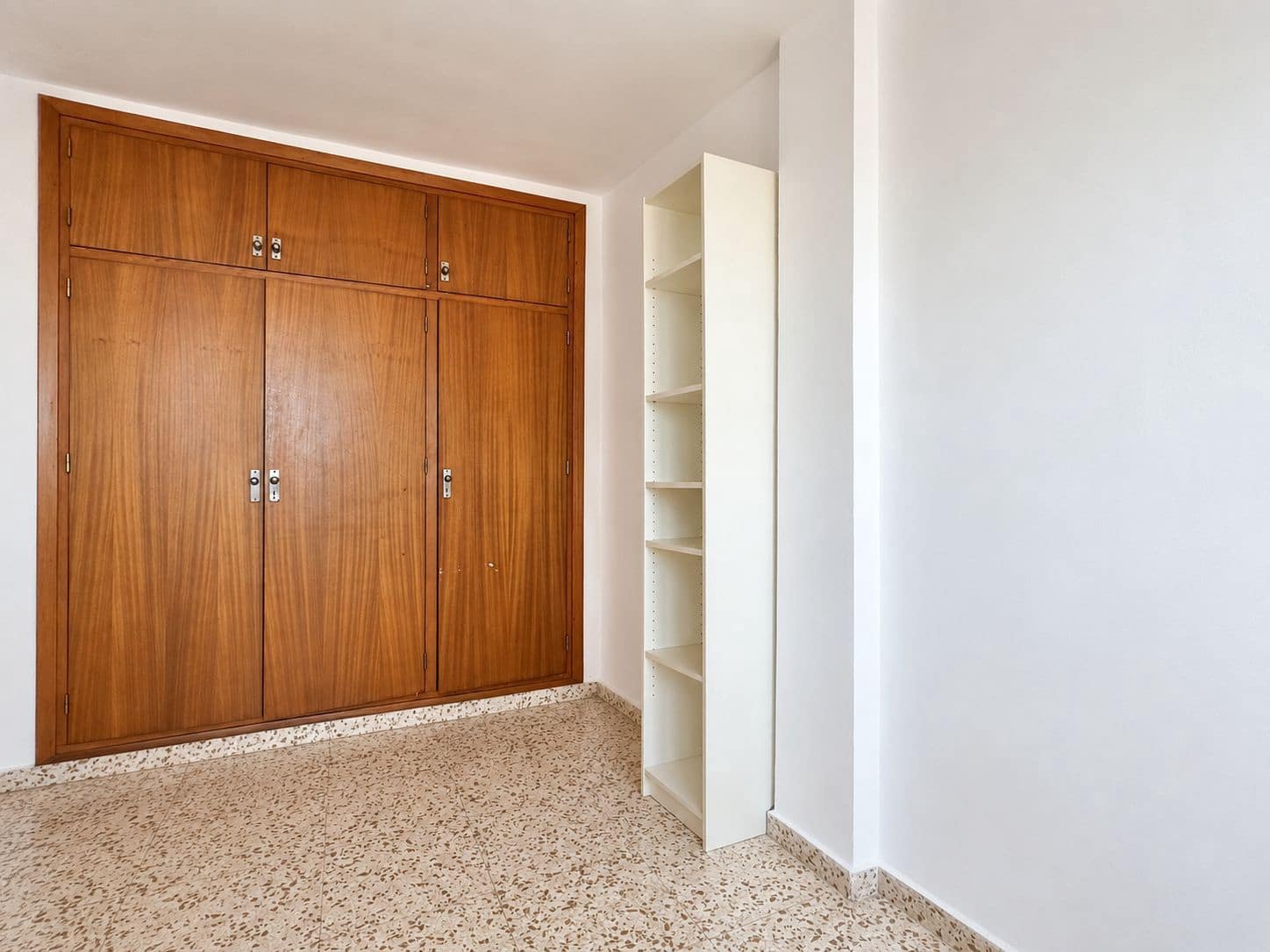 5 sypialnia Apartament na sprzedaż w Miasto Malaga - 400 000 € (Ref: 10034586)
