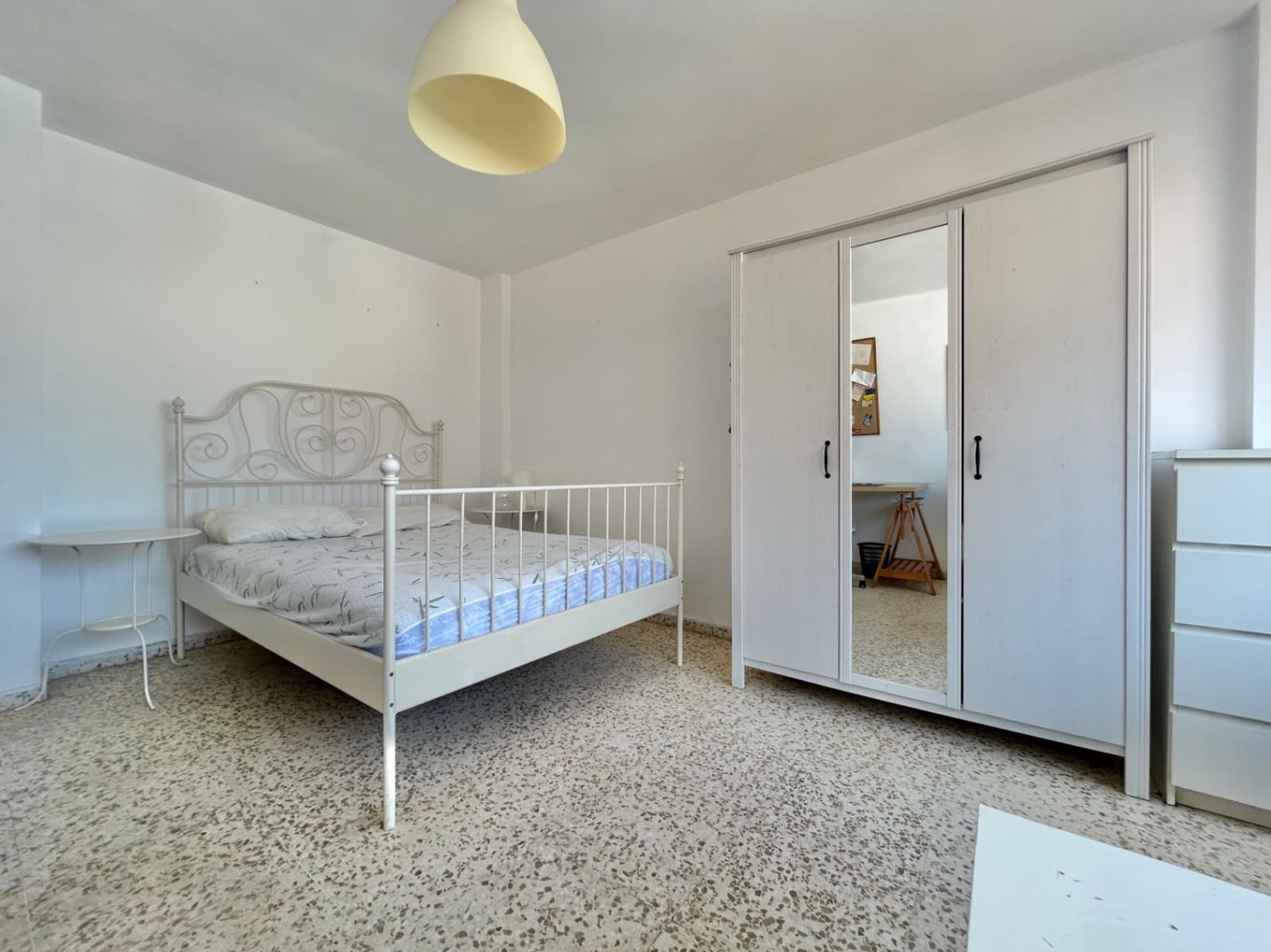 5 sypialnia Apartament na sprzedaż w Miasto Malaga - 400 000 € (Ref: 10034586)