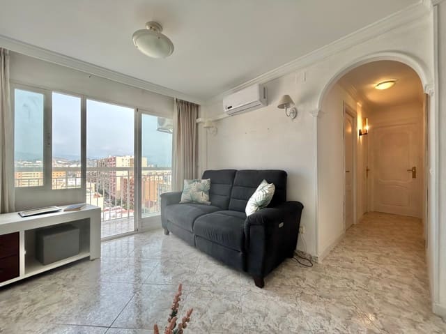3 soveværelse Penthouse til salg i Jardin de la Abadia, Málaga by - € 364.000 (Ref: 10044036)