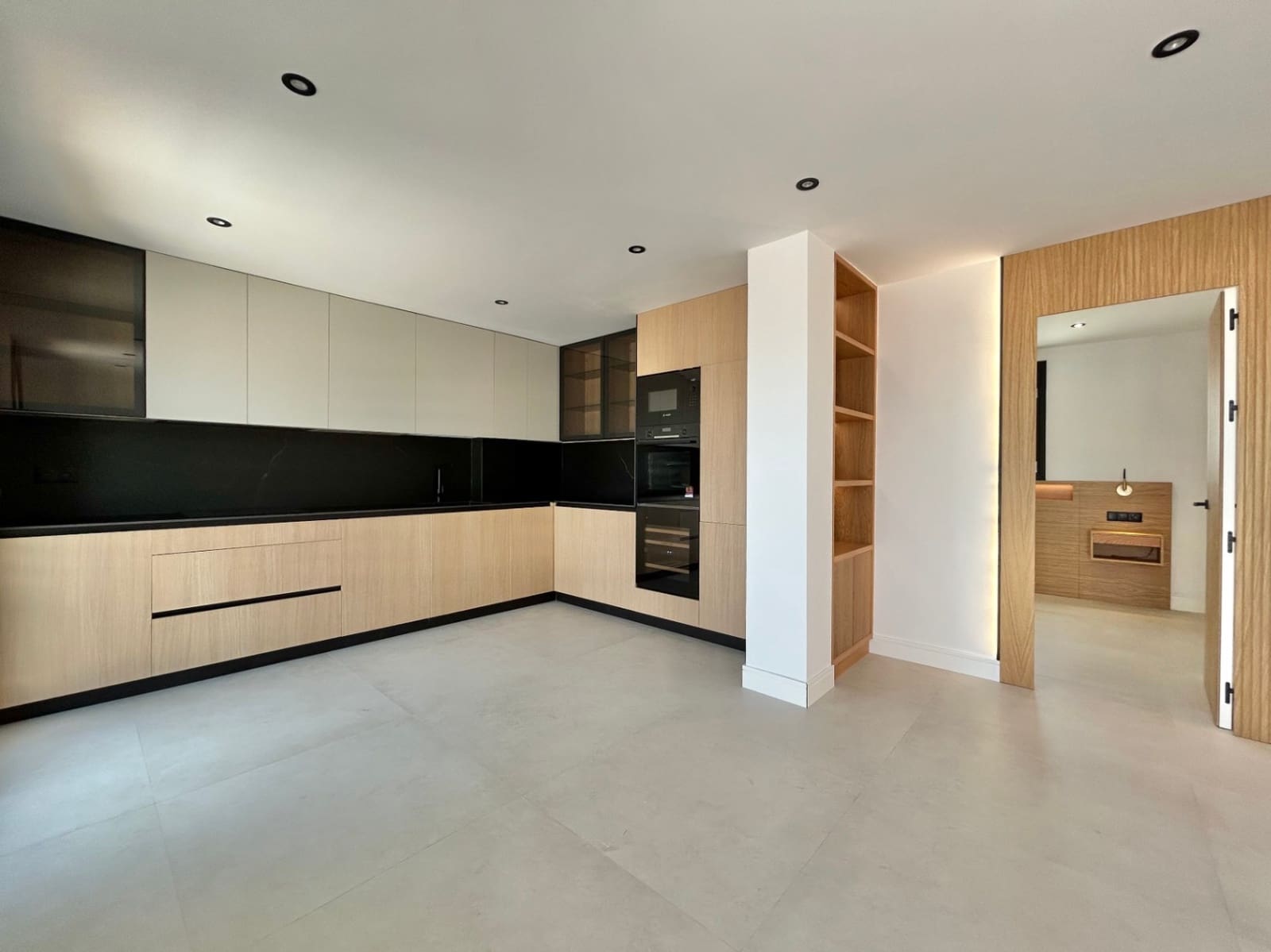 2 quarto Penthouse para venda em Malaga cidade - 618 000 € (Ref: 10044037)
