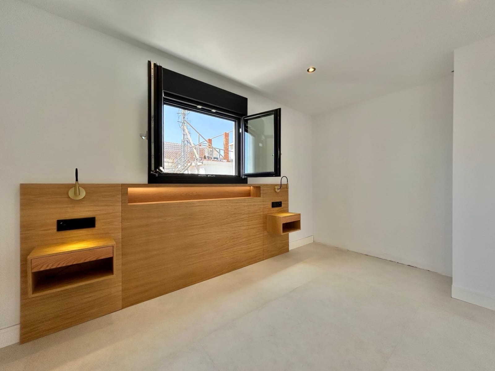 2 quarto Penthouse para venda em Malaga cidade - 618 000 € (Ref: 10044037)
