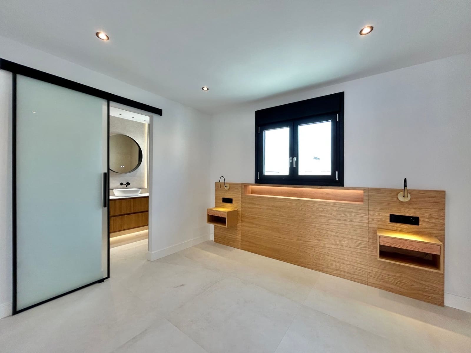 2 quarto Penthouse para venda em Malaga cidade - 618 000 € (Ref: 10044037)