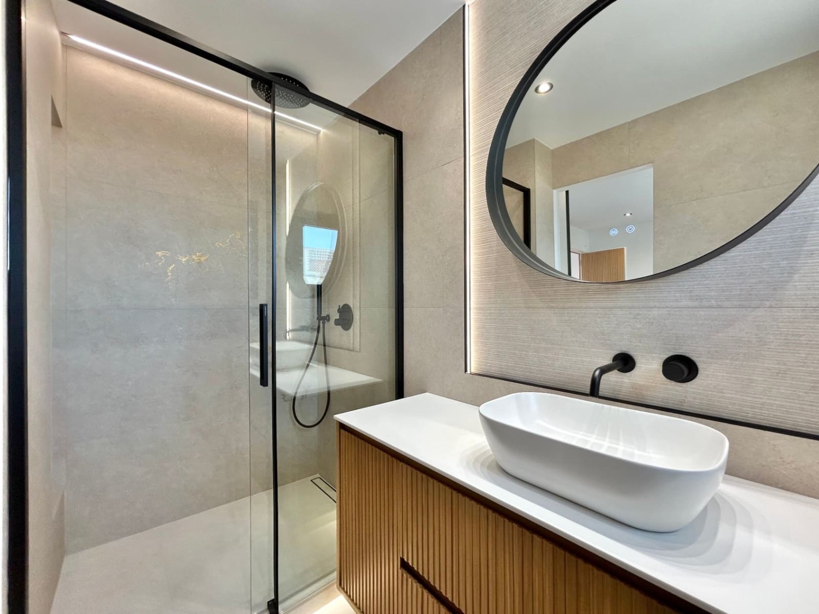 2 quarto Penthouse para venda em Malaga cidade - 618 000 € (Ref: 10044037)