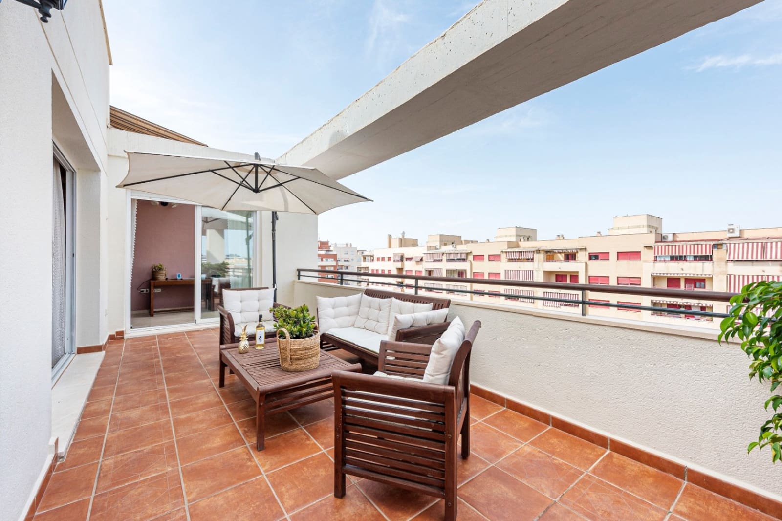 4 quarto Penthouse para venda em Malaga cidade com piscina garagem - 1 050 000 € (Ref: 10060827)