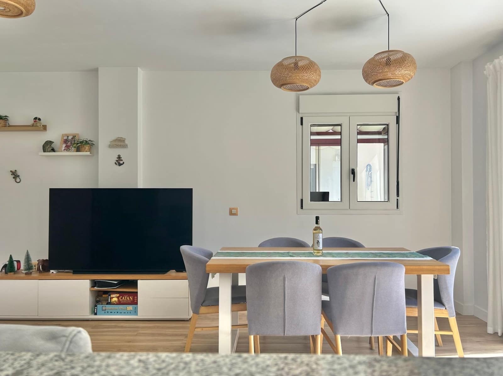 2 soverom Leilighet til salgs i Malaga by med svømmebasseng garasje - € 445 000 (Ref: 10084953)