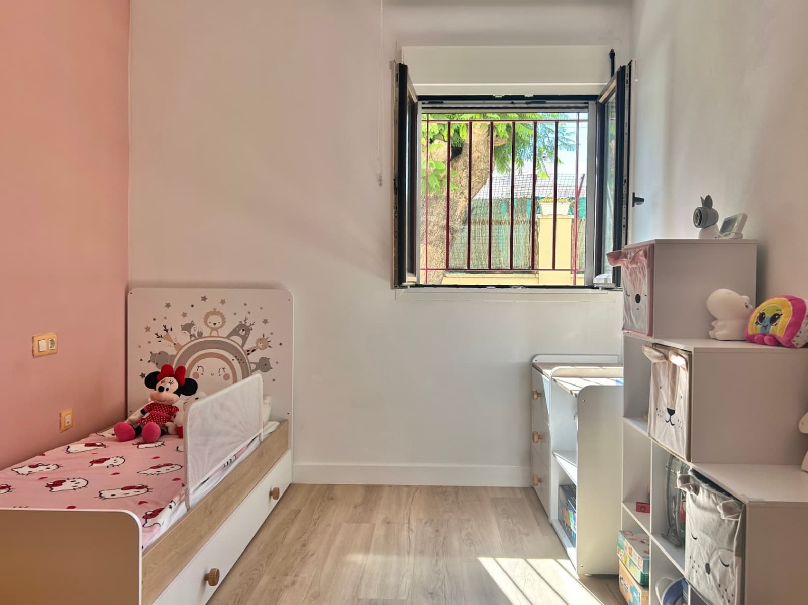 2 soverom Leilighet til salgs i Malaga by med svømmebasseng garasje - € 445 000 (Ref: 10084953)