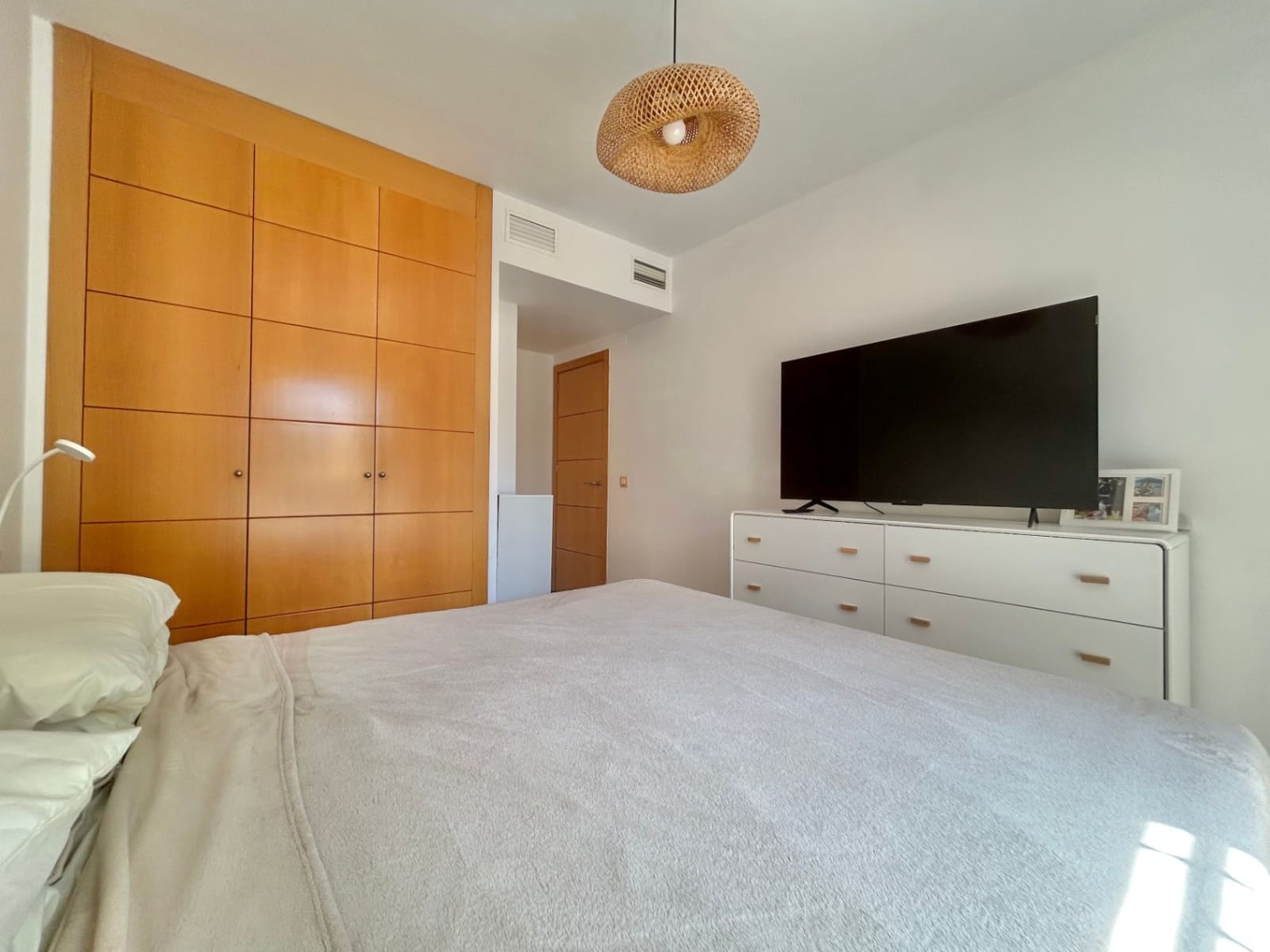 2 soverom Leilighet til salgs i Malaga by med svømmebasseng garasje - € 445 000 (Ref: 10084953)