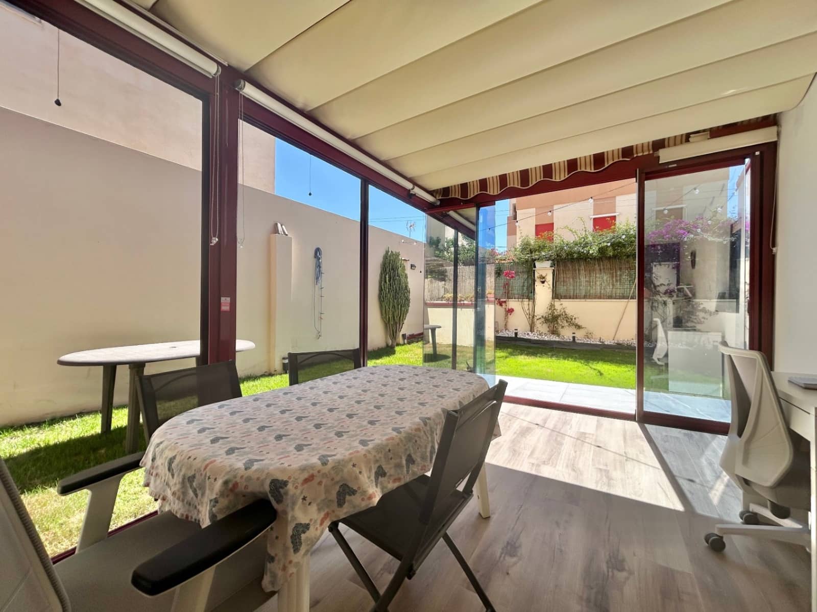 2 soverom Leilighet til salgs i Malaga by med svømmebasseng garasje - € 445 000 (Ref: 10084953)