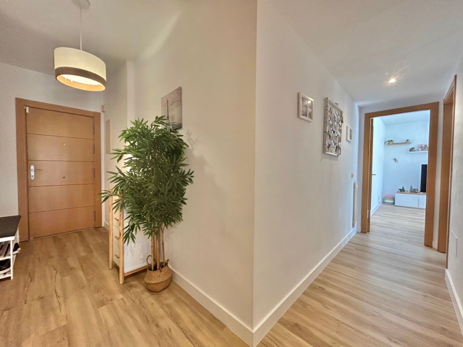 2 soverom Leilighet til salgs i Malaga by med svømmebasseng garasje - € 445 000 (Ref: 10084953)
