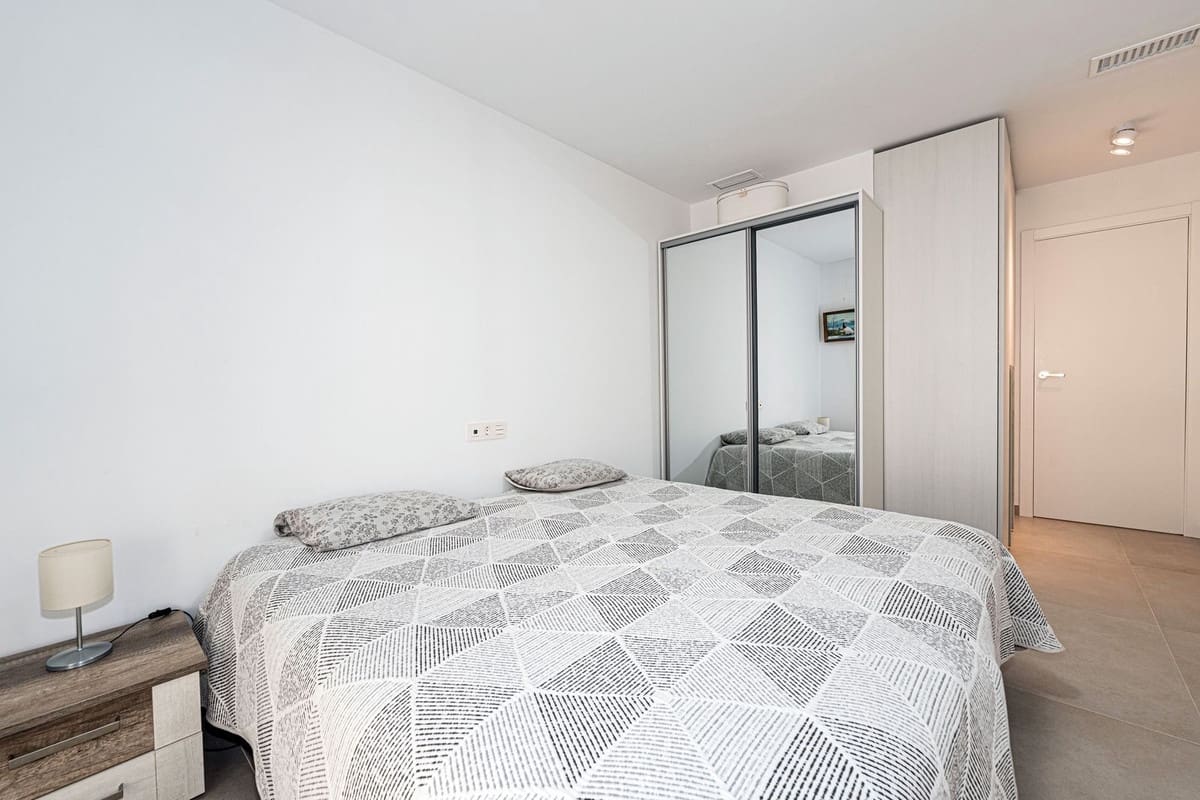3 sovrum Lägenhet till salu i Benalmadena med pool - 995 000 € (Ref: 10084955)