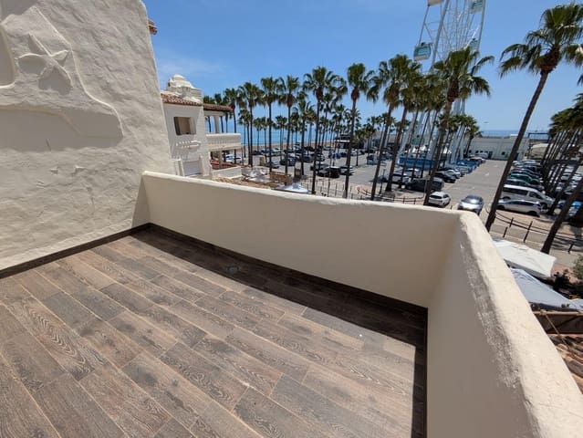 2 makuuhuone Kattohuoneisto myytävänä paikassa Benalmádena - 636 000 € (Ref: 10084967)