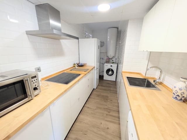 2 makuuhuone Kattohuoneisto myytävänä paikassa Benalmádena - 636 000 € (Ref: 10084967)
