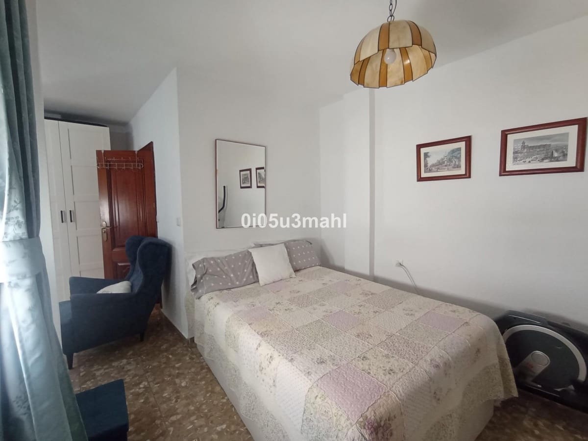 3 makuuhuone Huoneisto myytävänä paikassa Malaga kaupunki - 350 000 € (Ref: 10084968)