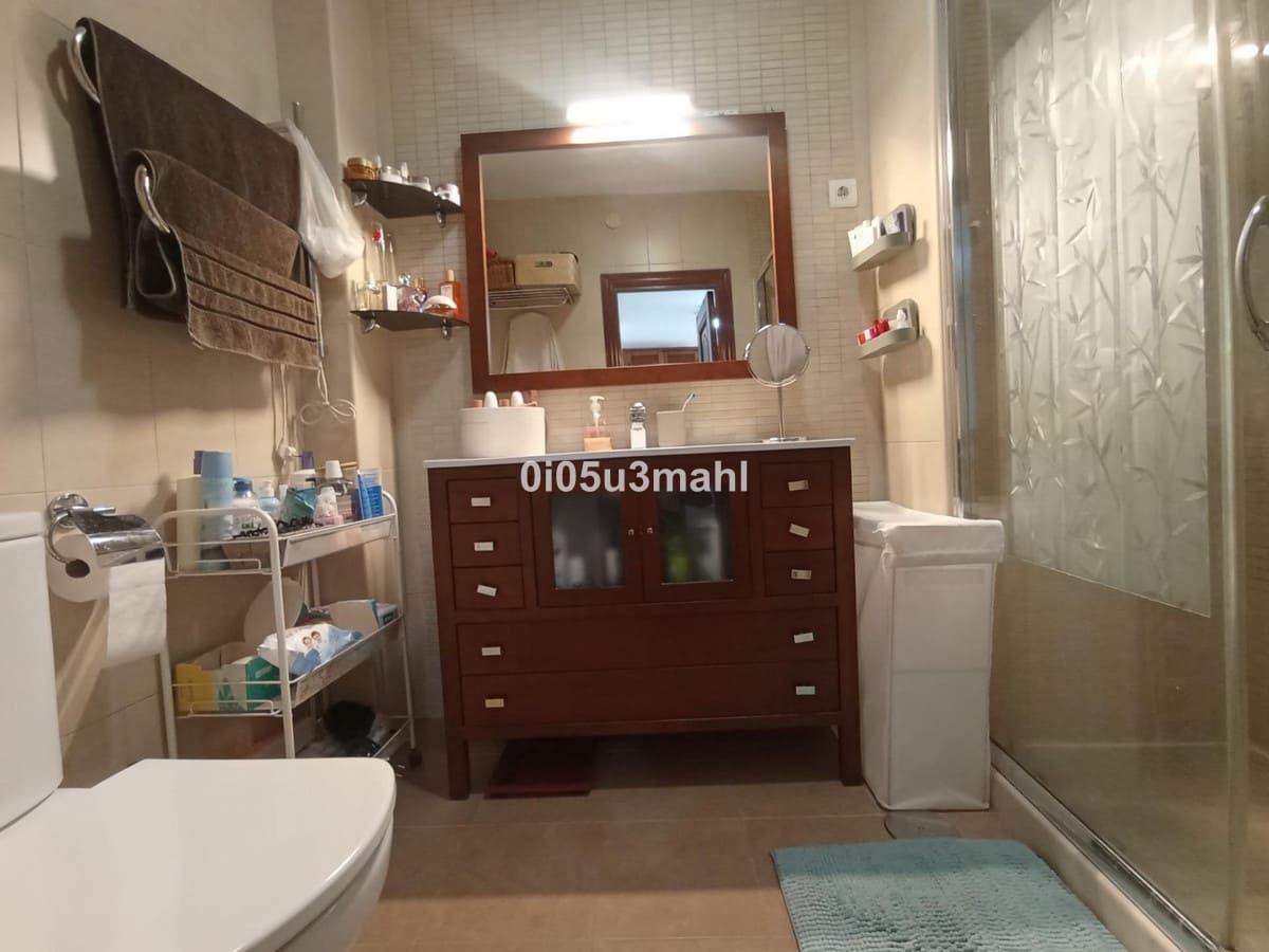3 makuuhuone Huoneisto myytävänä paikassa Malaga kaupunki - 350 000 € (Ref: 10084968)