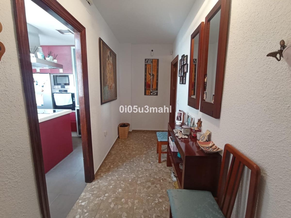 3 makuuhuone Huoneisto myytävänä paikassa Malaga kaupunki - 350 000 € (Ref: 10084968)
