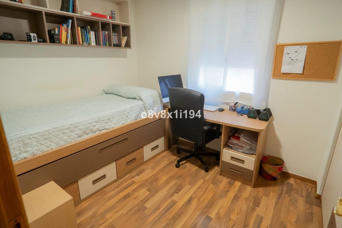 4 soverom Leilighet til salgs i Malaga by - € 549 900 (Ref: 10084969)