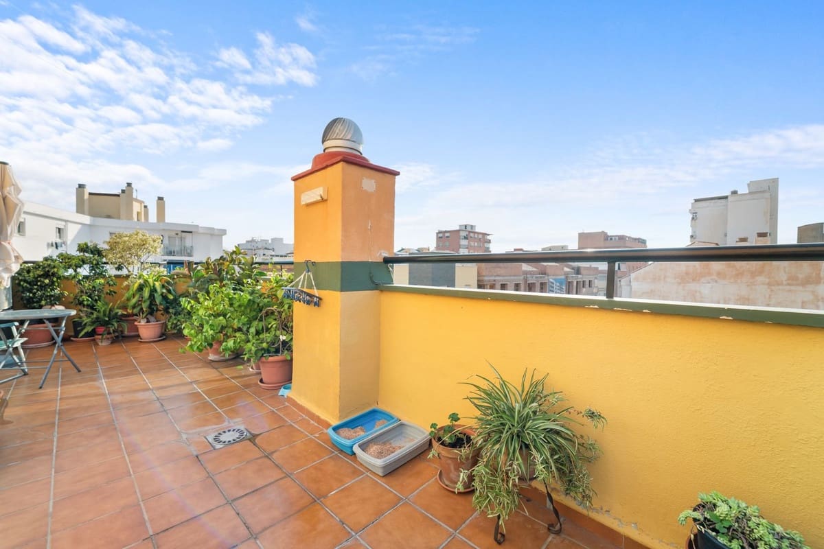 5 bedroom Apartment for sale in Malaga city - € 755,000 (Ref: 10084978)